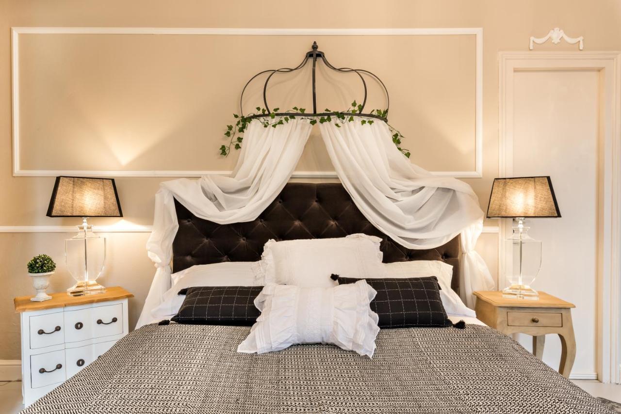 Moulin Rouge Lerici Apartment Luaran gambar