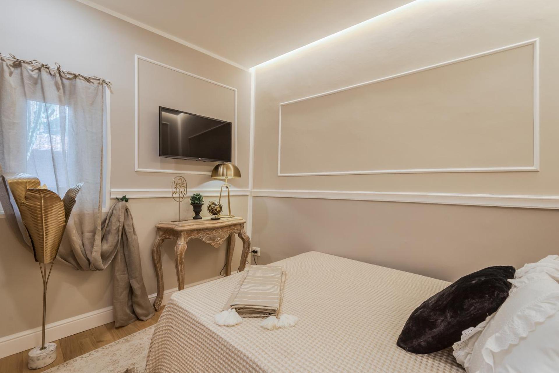Moulin Rouge Lerici Apartment Luaran gambar